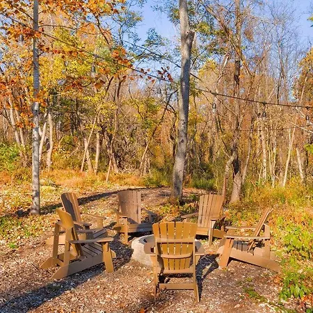 The Cottage @ Afton Mountain- Close To Wineries!